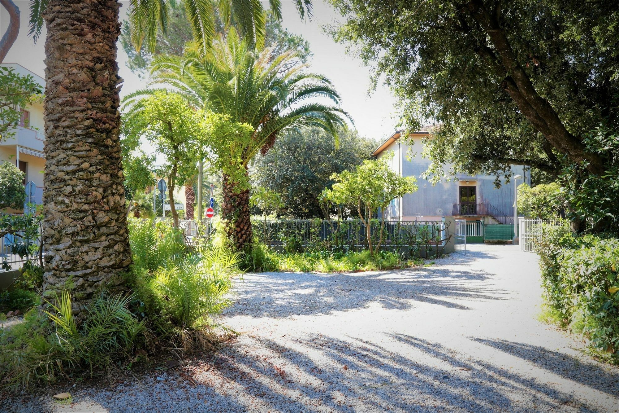 Invilla Seristori, A 50 M Dal Mare Σαν Βιντσέντσο Εξωτερικό φωτογραφία